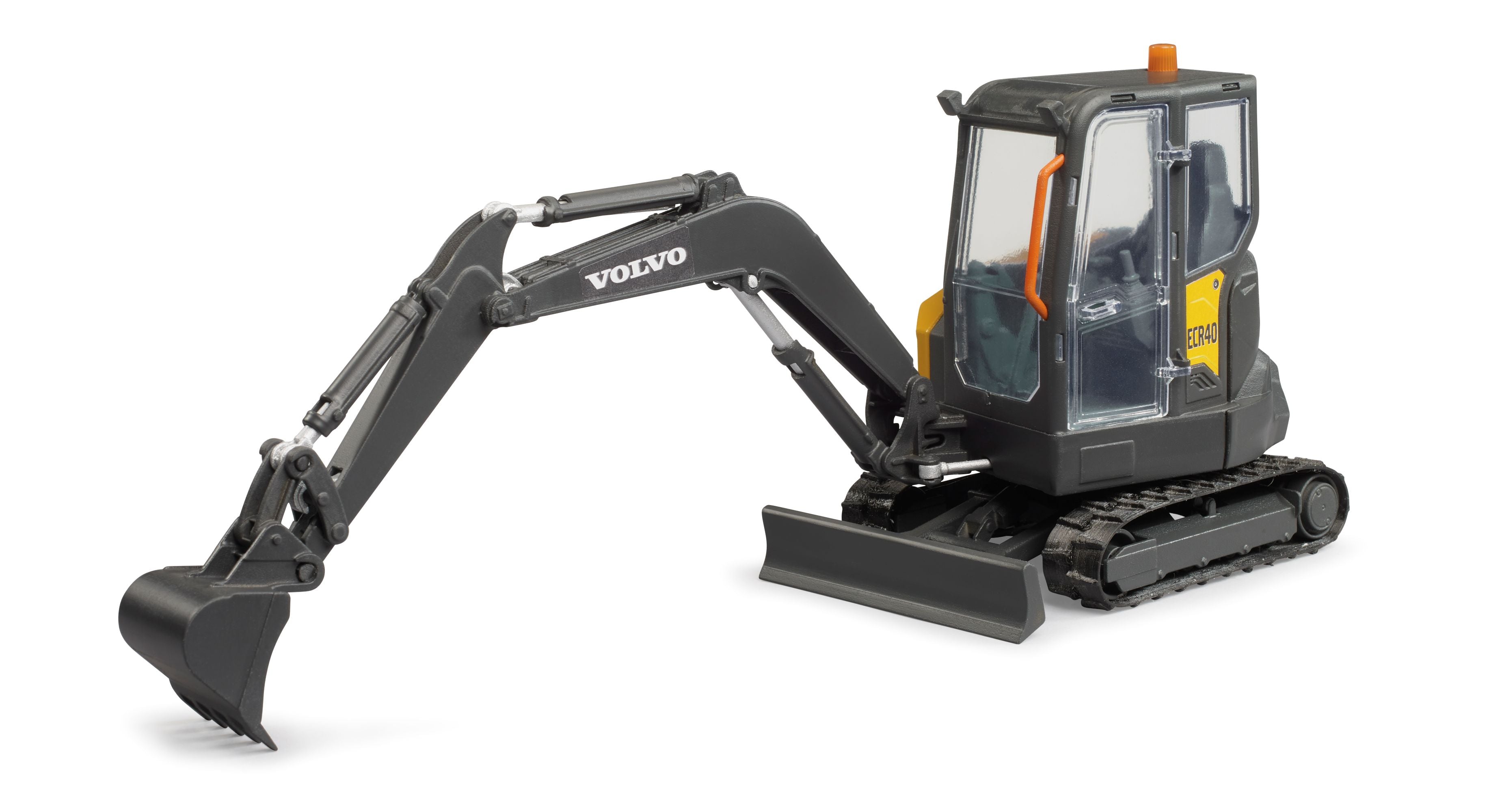 02465 Volvo Compact Excavator ECR40